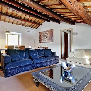 https://piazza-mattei-elegant-apartment-romeloft.it-romehotels.com